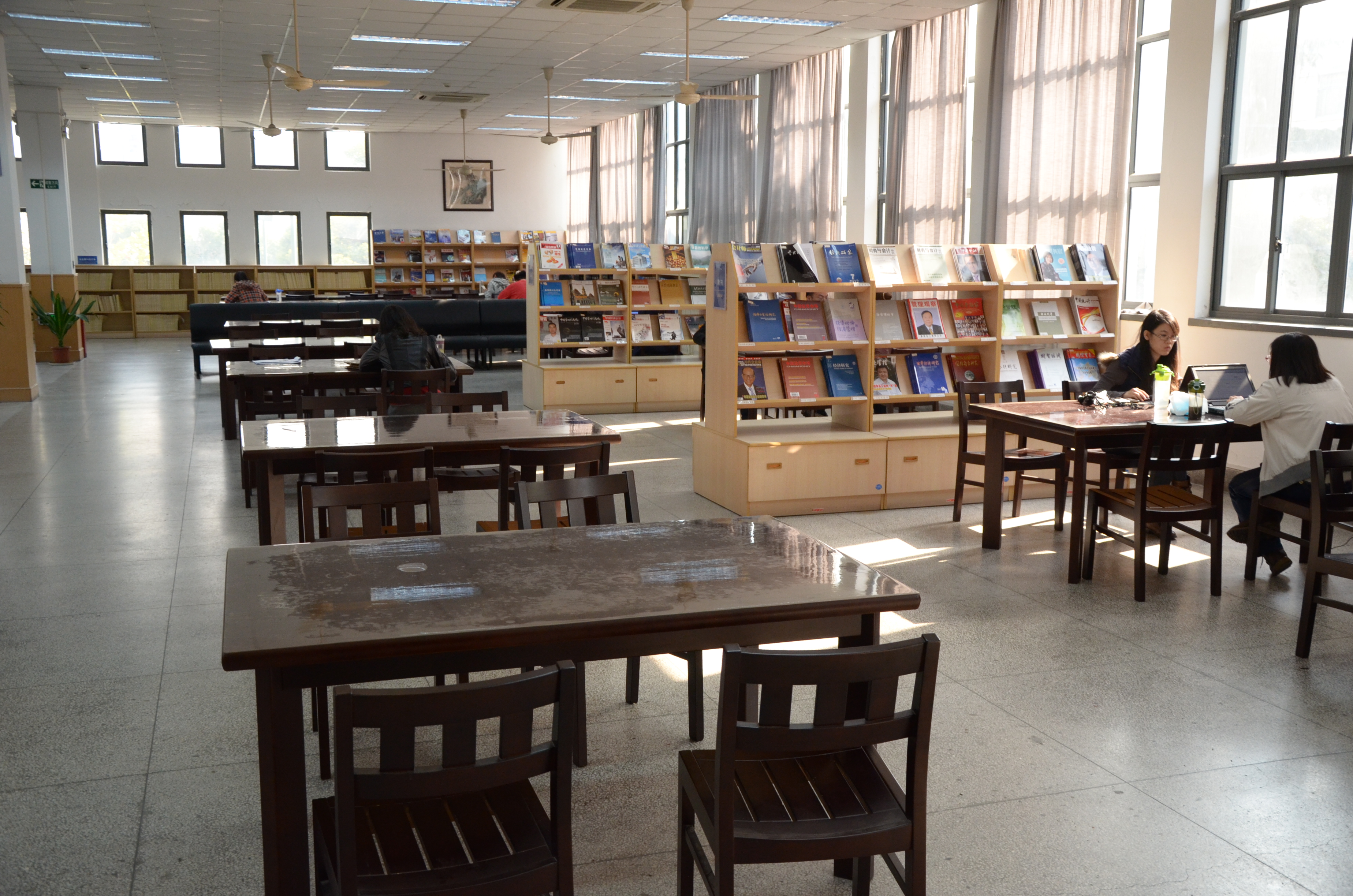 DHU Library 2