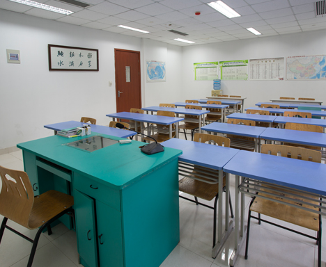 HZNU classroom 1