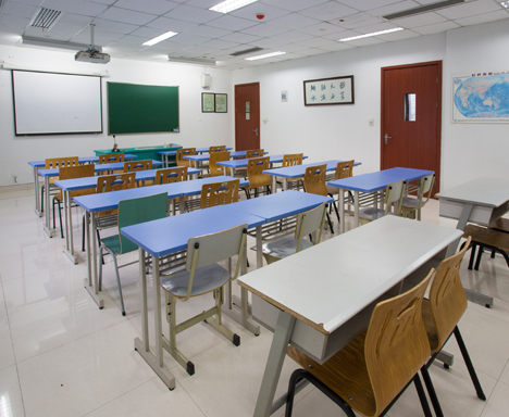 HZNU classroom 2