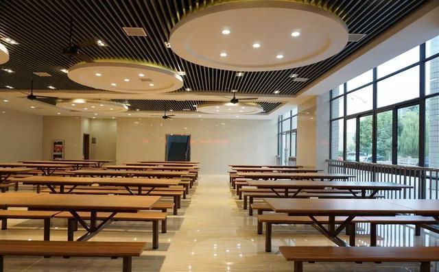 Jiangnan Dining Hall 1