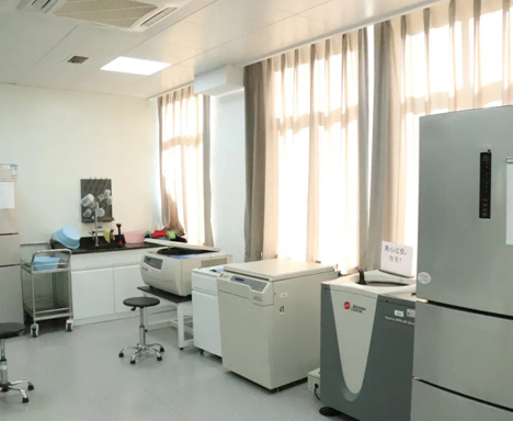 ZCMU Laboratory 2