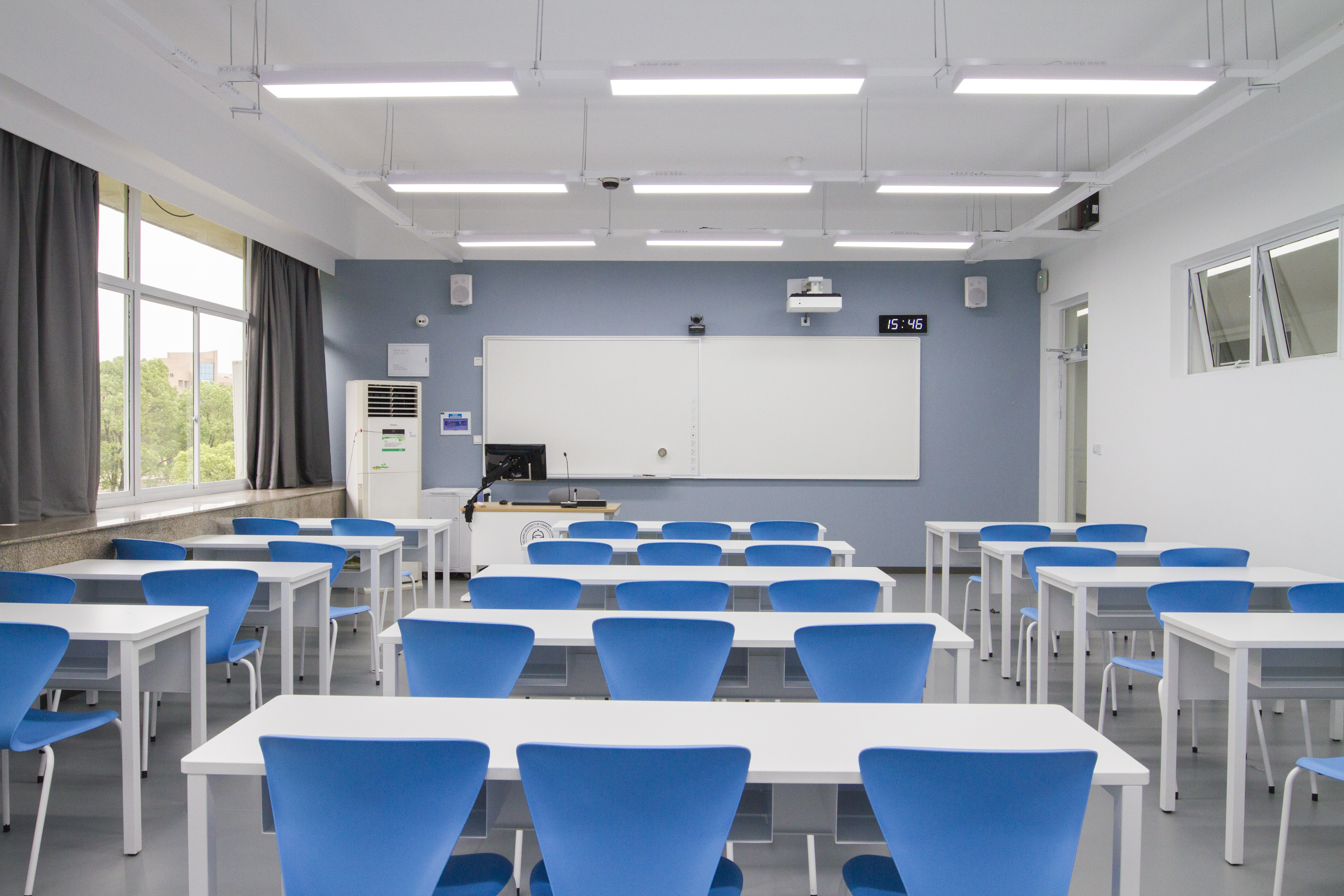 ZUFE Classroom2